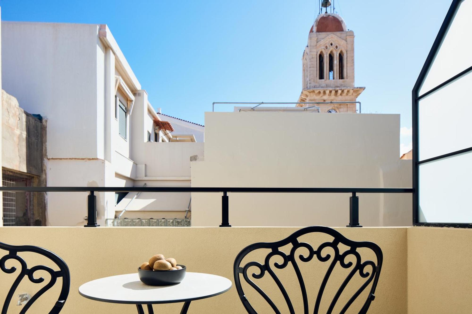 Grande Madonna Luxury Boutique Suites Rethymno  Room photo