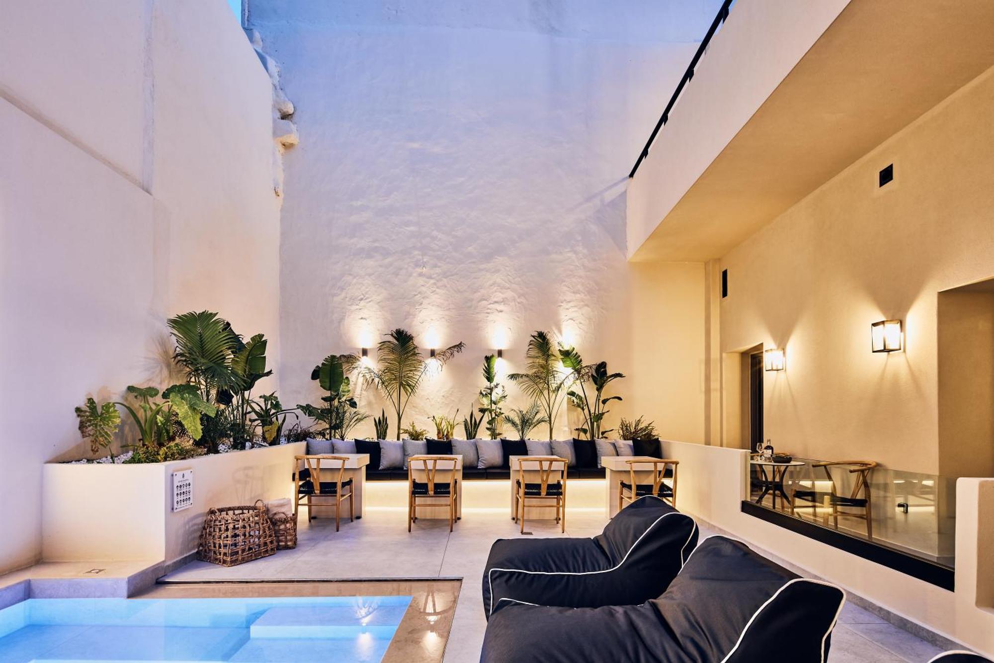 Grande Madonna Luxury Boutique Suites Rethymno  Exterior photo